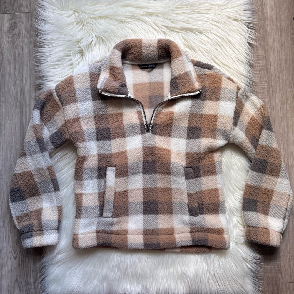 Abercrombie & Fitch Brown and Cream Plaid Quarter-Zip Sherpa